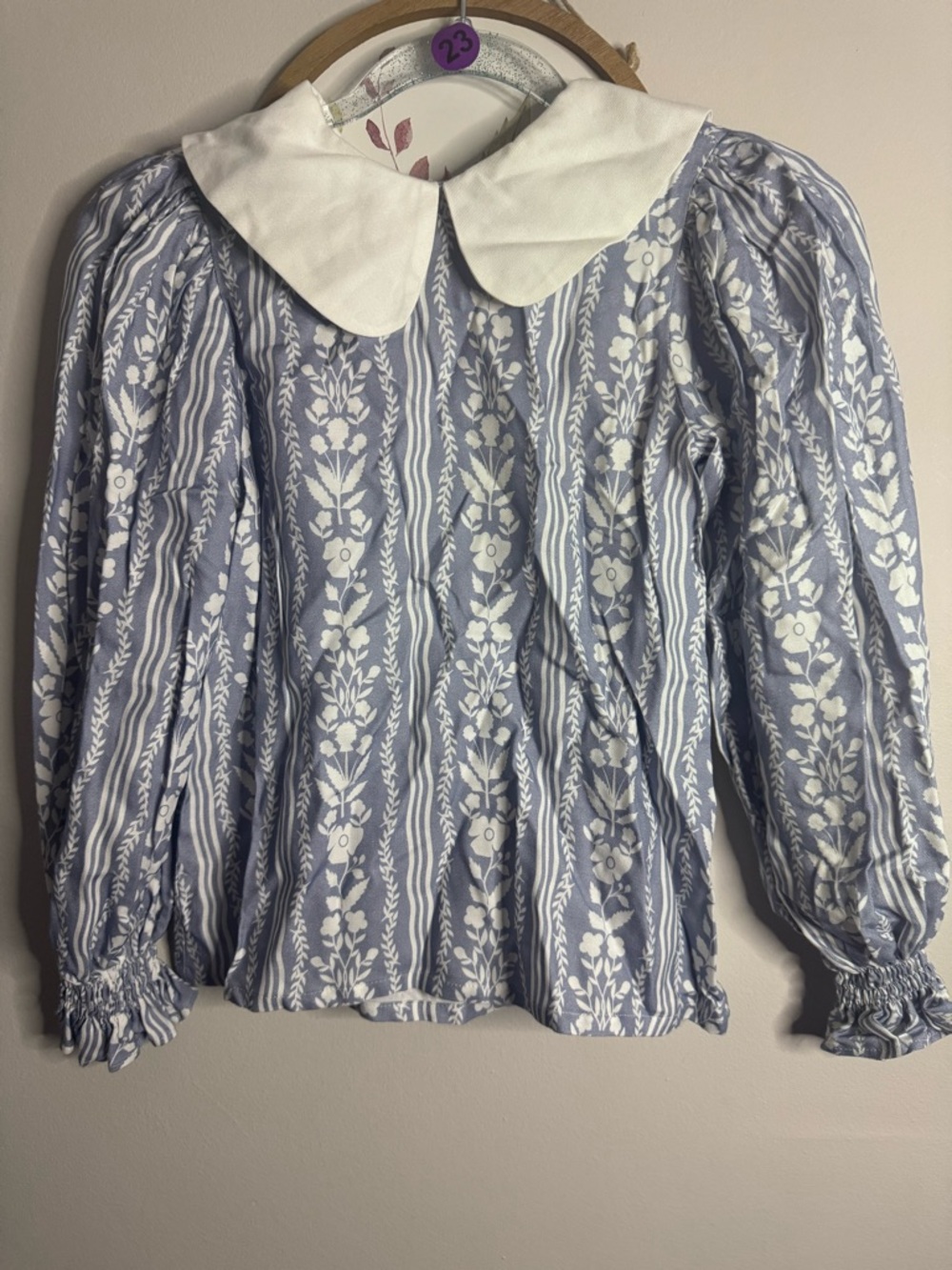 Gentile catone Blue Floral Puff-Sleeve Top with White Peter Pan Collar nwt